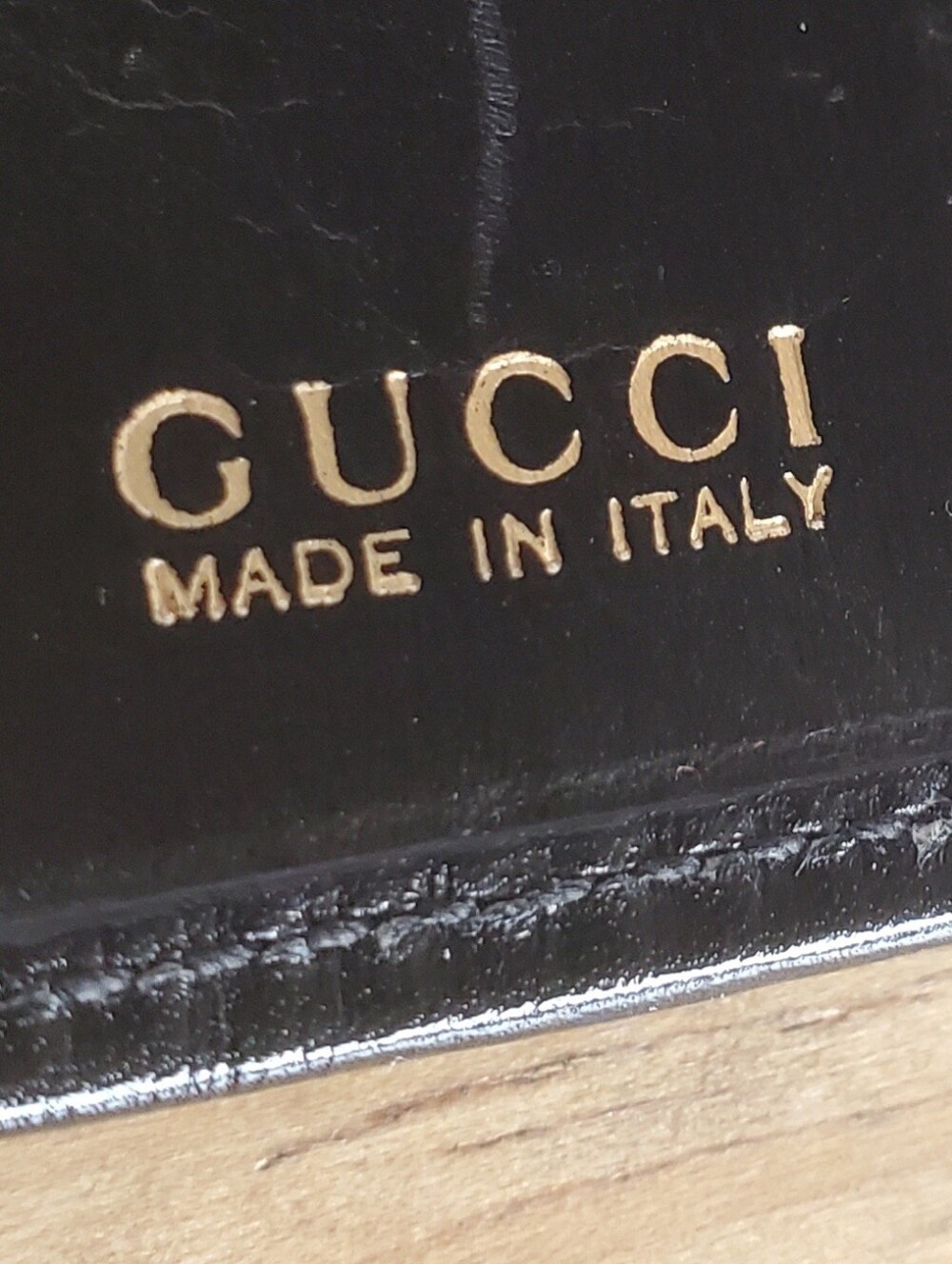 GUCCI Vintage Black Leather Horseshoe Bifold Wallet - Picture 3 of 11